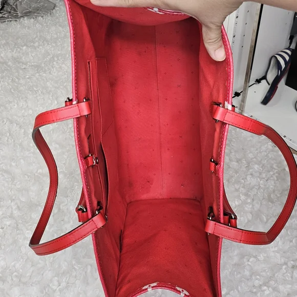 Louis Vuitton Onthego Escale RED GM - Picture 6 of 12